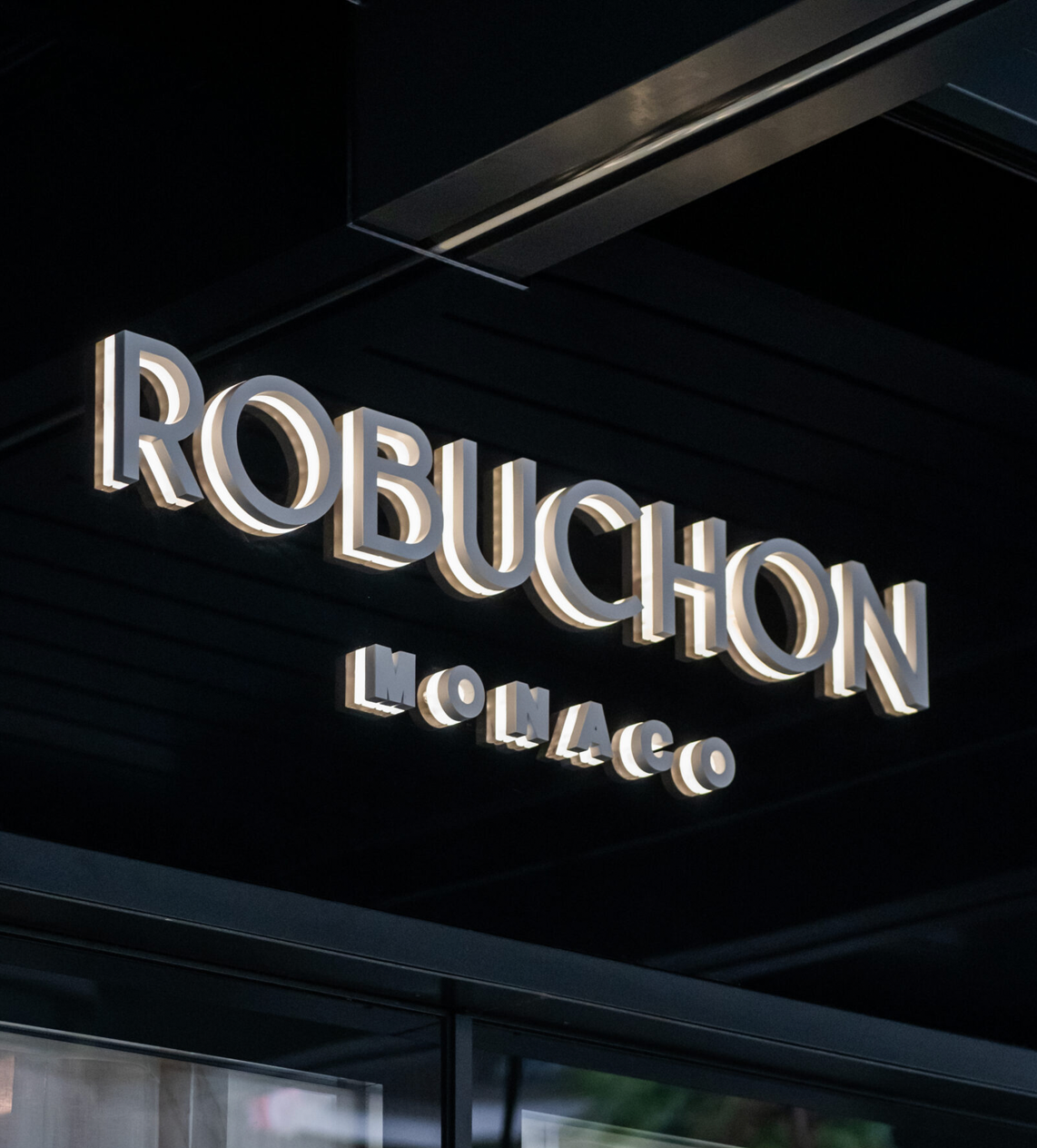 Enseigne lumineuse Robuchon Monaco